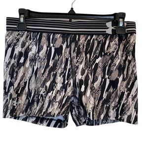 Under Armour HeatGear Black Gray Watercolor Splatter Running Exercise Shorts S